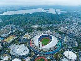 铃木一朗在日职全明星赛登板投球，展现惊人的运动天赋与娱乐精神