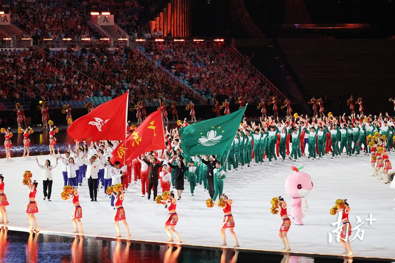 奥尔良羽球大师赛｜拉昔夫劝勉峰译 忘掉一轮游遭遇